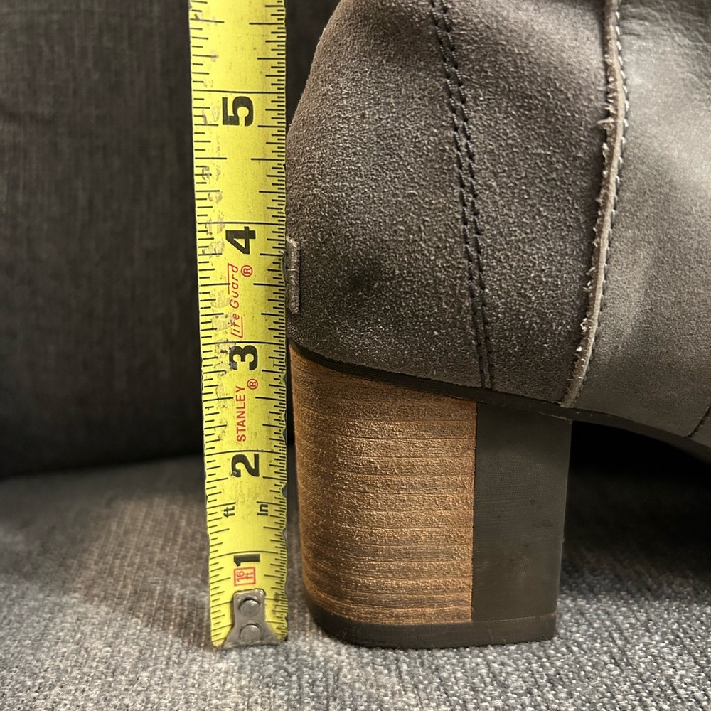 Sorel Addington Distressed Gray Leather Tall Heeled Boots size 9 - Picture 12 of 12